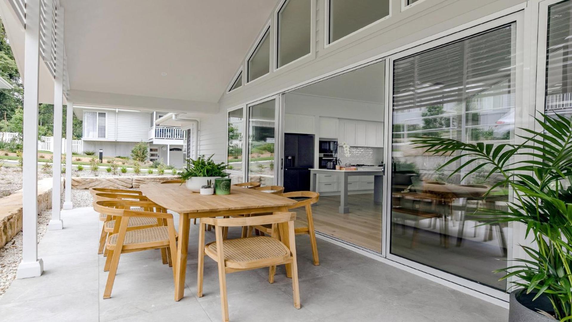 Resort Style Living With Pool, Tennis Court And Beach Avoca Beach Eksteriør bilde